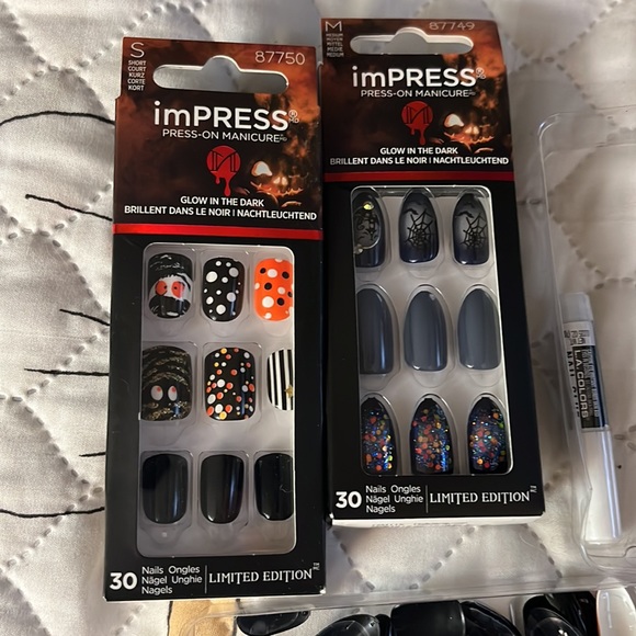 Halloween nails - Picture 2 of 3